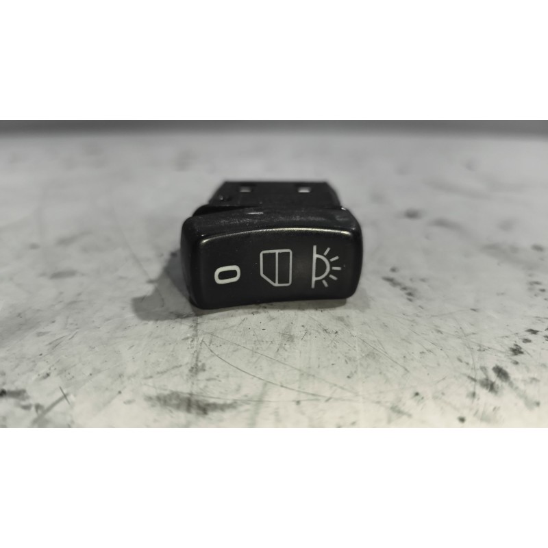 Recambio de interruptor para scania r i r 500 referencia OEM IAM 1733418  