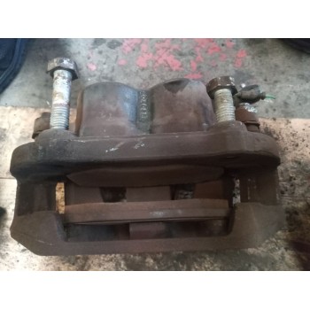 Recambio de pinza freno delantera derecha para nissan cabstar e referencia OEM IAM 204086  bosch