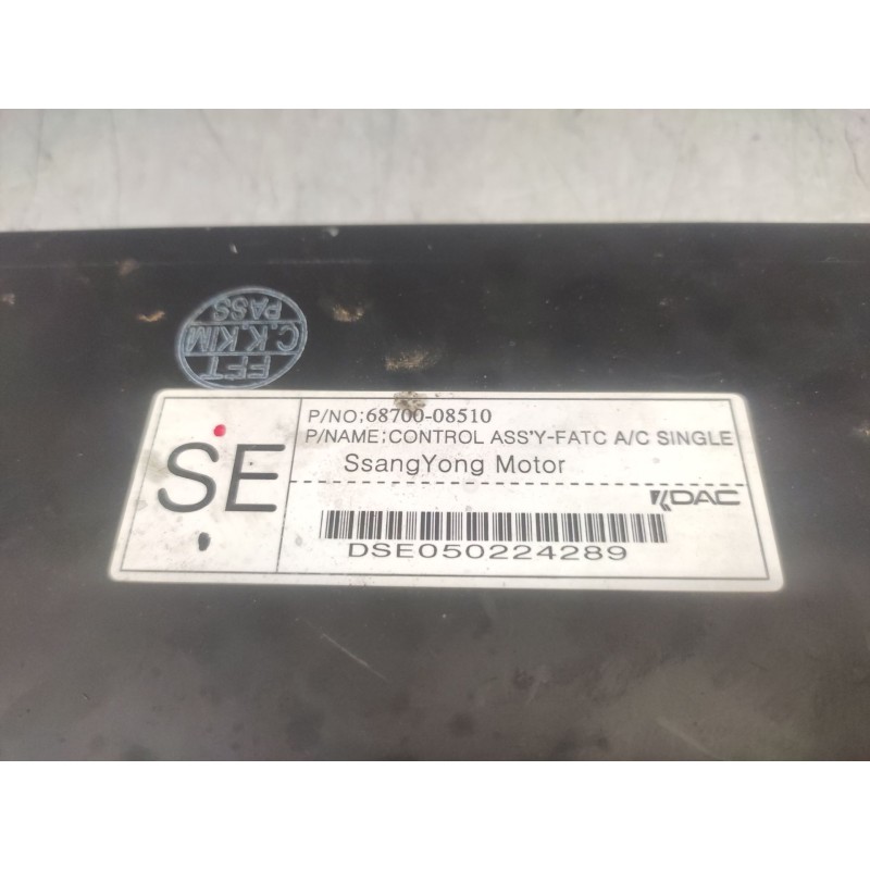 Recambio de mando climatizador para ssangyong rexton rx 270 full referencia OEM IAM 6870008510 - Negro 4
