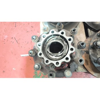 Recambio de buje trasero derecho para mercedes-benz axor 2-ejes 18 ton 2004 referencia OEM IAM A9463560201 A9603561801 