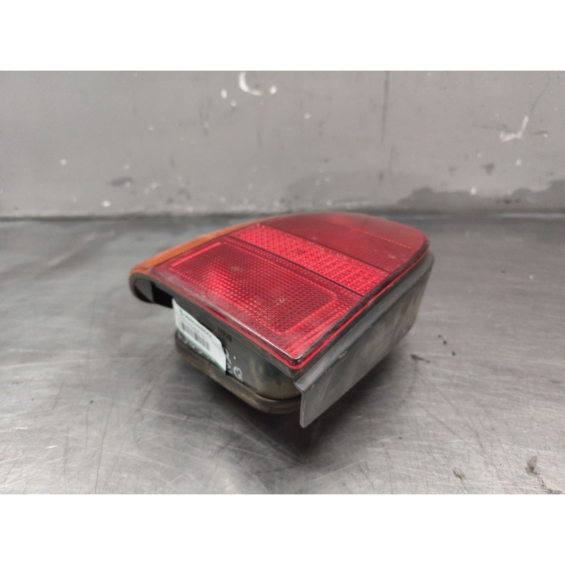 Recambio de piloto trasero izquierdo para volkswagen polo berlina (6n1) 1.6 referencia OEM IAM - Blanco 3