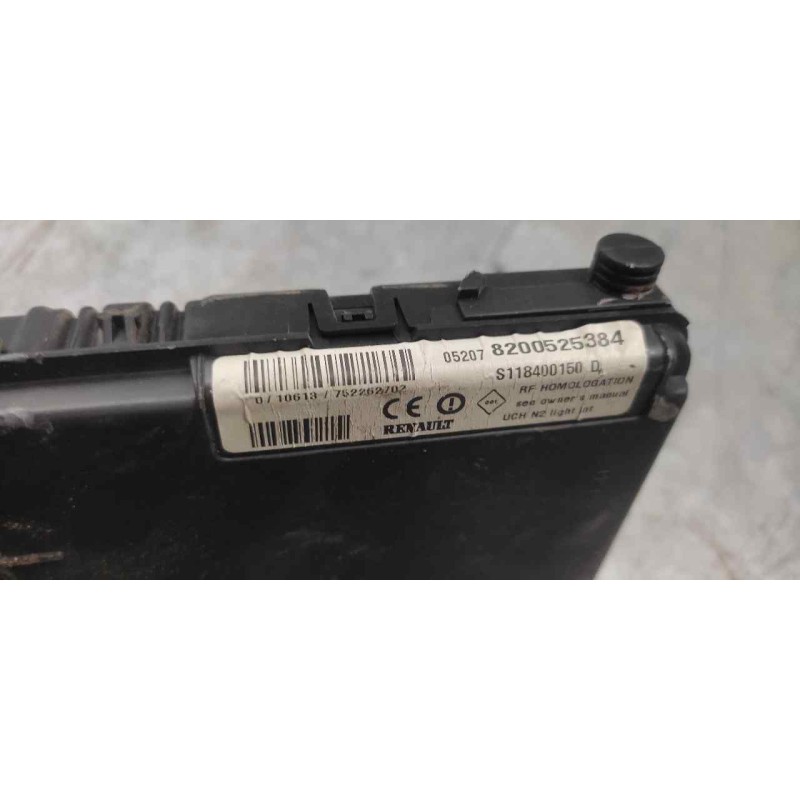 Recambio de caja reles / fusibles para renault megane ii coupe/cabrio 1.9 dci diesel referencia OEM IAM 8200525384 S118400150D - Negro 2