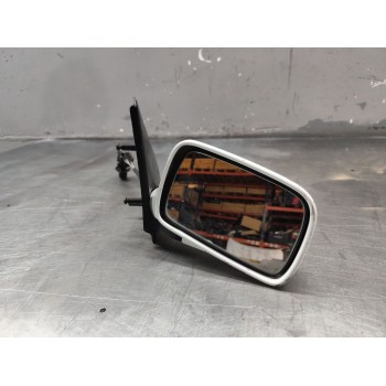 RETROVISOR IZQUIERDO 