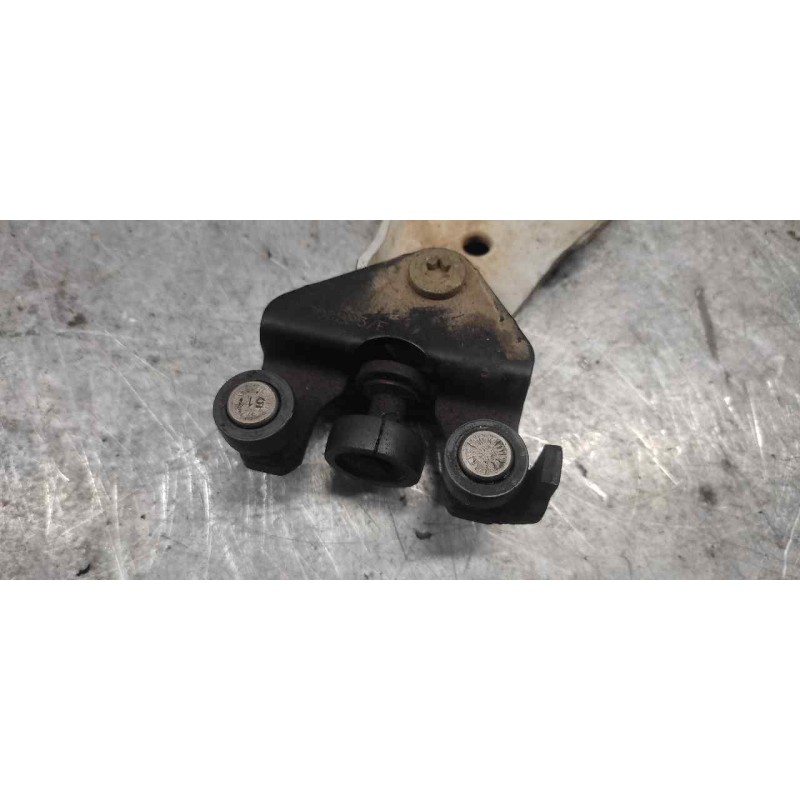 Recambio de bisagra puerta corredera para renault kangoo (f/kc0) rapid referencia OEM IAM   INFERIOR DERECHA - Blanco 2