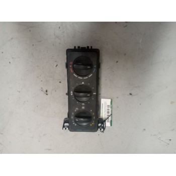 Recambio de mando calefaccion / aire acondicionado para mercedes-benz axor 2-ejes 18 ton 2004 referencia OEM IAM A9408200097  