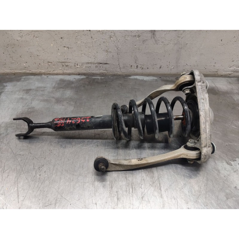 Recambio de amortiguador delantero izquierdo para volkswagen passat berlina (3b2) comfortline referencia OEM IAM 4