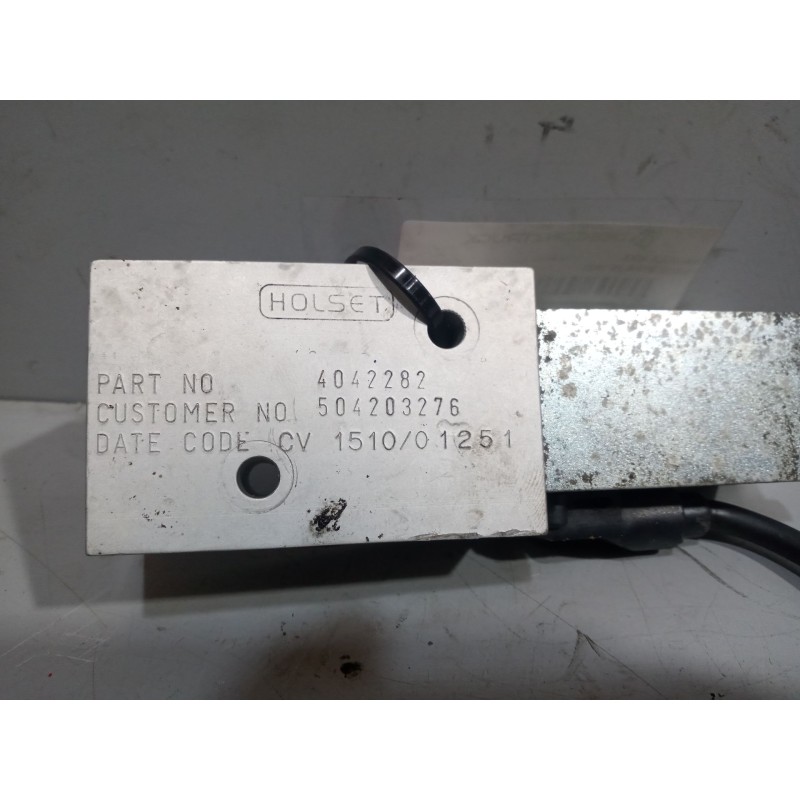 Recambio de valvula aire para iveco stralis (as) 12.9 diesel referencia OEM IAM 504203276 - Rojo 3