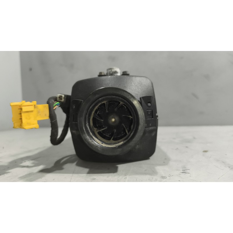 Recambio de motor calefaccion cabina para scania r i r 500 referencia OEM IAM AIRTRONIC D2 1851020 EBERSPACHER - Blanco 9