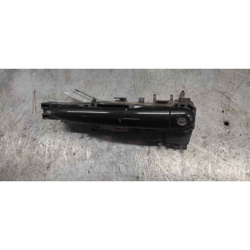 Recambio de maneta exterior delantera izquierda para renault megane ii coupe/cabrio 1.9 dci diesel referencia OEM IAM 8200028463 - Negro