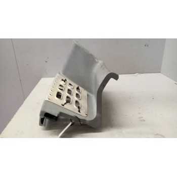 Recambio de peldaño derecho para volvo fm xxx 12.8 diesel referencia OEM IAM 82420408 21868329 82875886