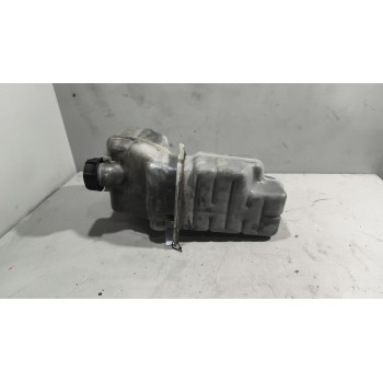 Recambio de deposito expansion para scania r i r 500 referencia OEM IAM 2401668  