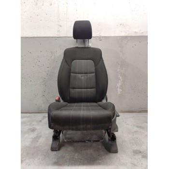 ASIENTO DELANTERO IZQUIERDO 