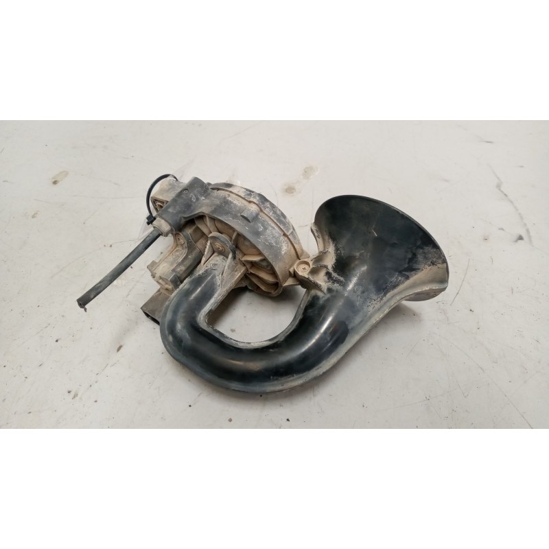 Recambio de claxon para daf serie xf105.xxx 12.9 diesel referencia OEM IAM 1784586  