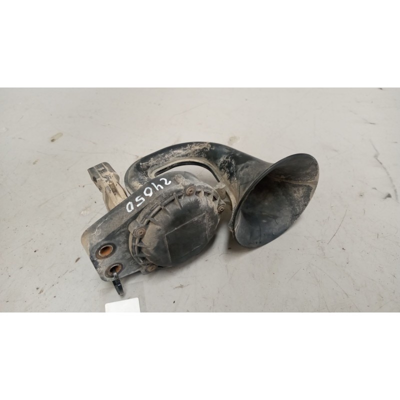 Recambio de claxon para daf serie xf105.460 12.9 diesel referencia OEM IAM 1784586 - Blanco 3