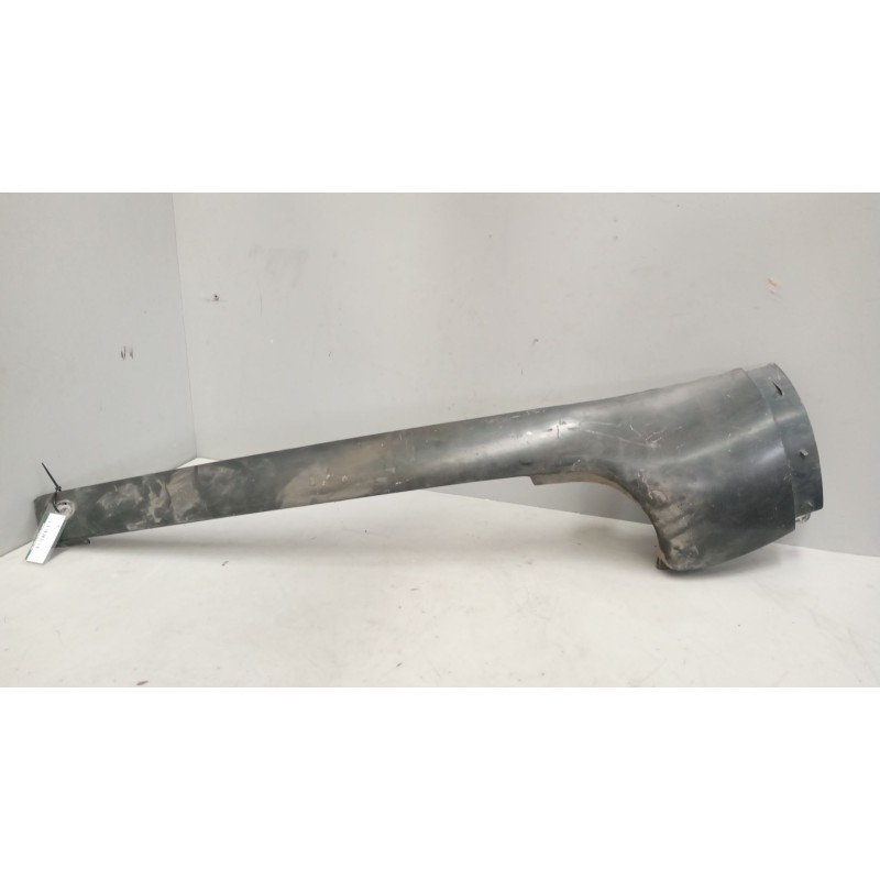 Recambio de moldura luna delantera para renault hr 420.18/26 premium 01  fsa 4x2 420.18 larga distancia referencia OEM IAM 50102 - Blanco