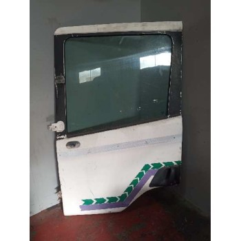 PUERTA DELANTERA IZQUIERDA 
