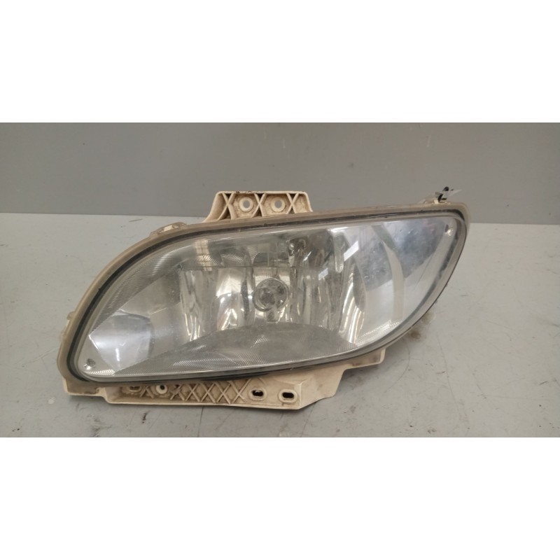 Recambio de faro antiniebla izquierdo para daf serie xf106 referencia OEM IAM   
