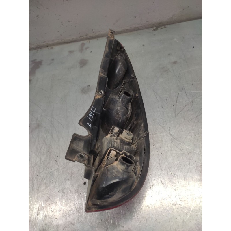 Recambio de piloto trasero izquierdo para nissan almera tino (v10m) 2.2 16v turbodiesel cat referencia OEM IAM 2