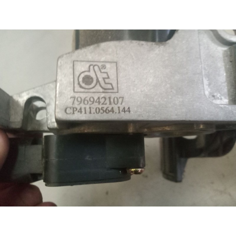 Recambio de pedal acelerador para volvo fh referencia OEM IAM 20893508 - Blanco 2