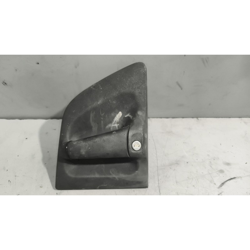 Recambio de maneta exterior delantera derecha para scania r i r 500 referencia OEM IAM 2005370  