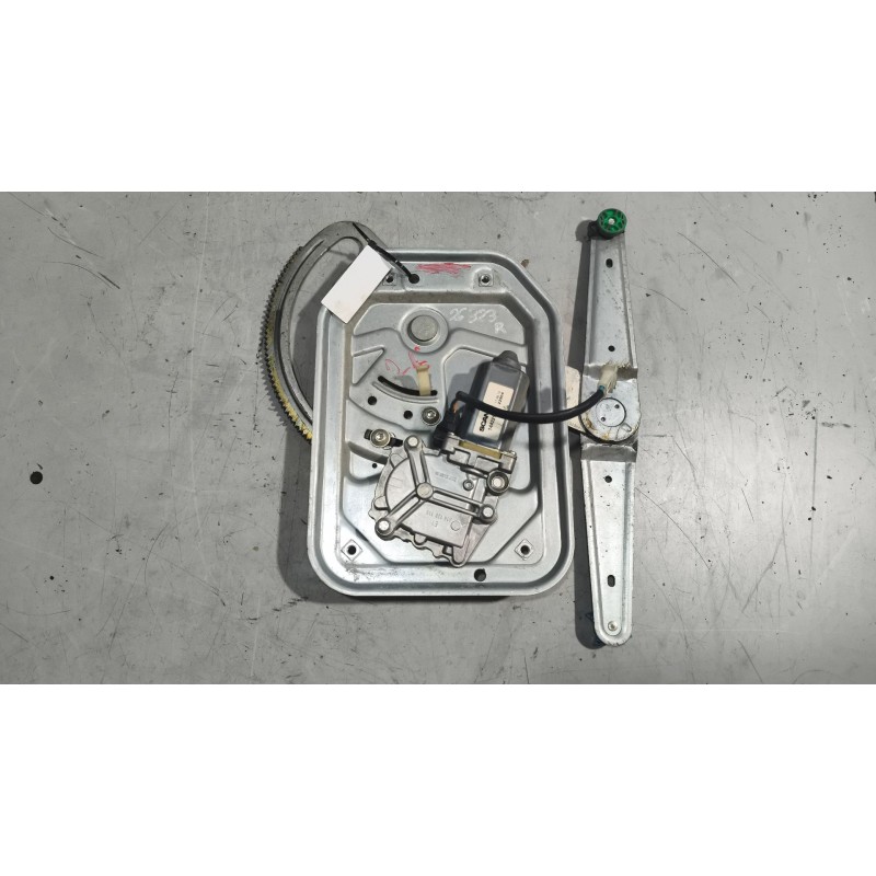 Recambio de elevalunas delantero derecho para scania r i r 500 referencia OEM IAM   