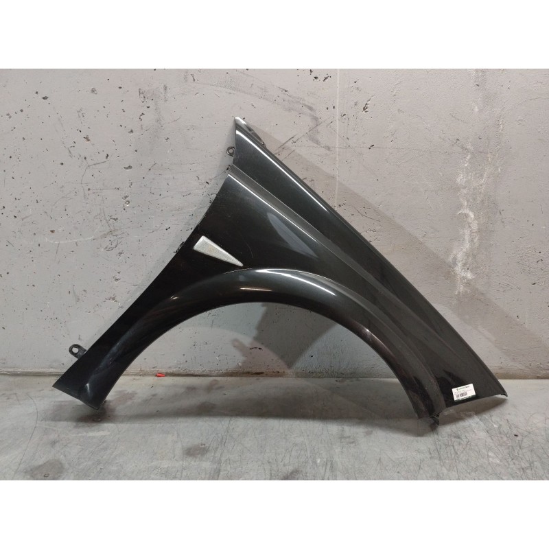 Recambio de aleta delantera derecha para renault megane ii coupé-cabriolet (em0/1_) 1.6 16v referencia OEM IAM   
