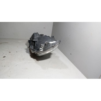 Recambio de faro izquierdo para iveco sunrise referencia OEM IAM 5801473750 SX47910748 
