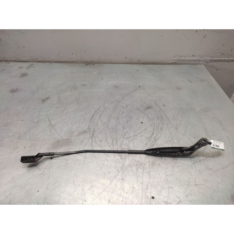 Recambio de brazo limpia delantero derecho para fiat nuova 500 (150) blackjack referencia OEM IAM - Rojo 2