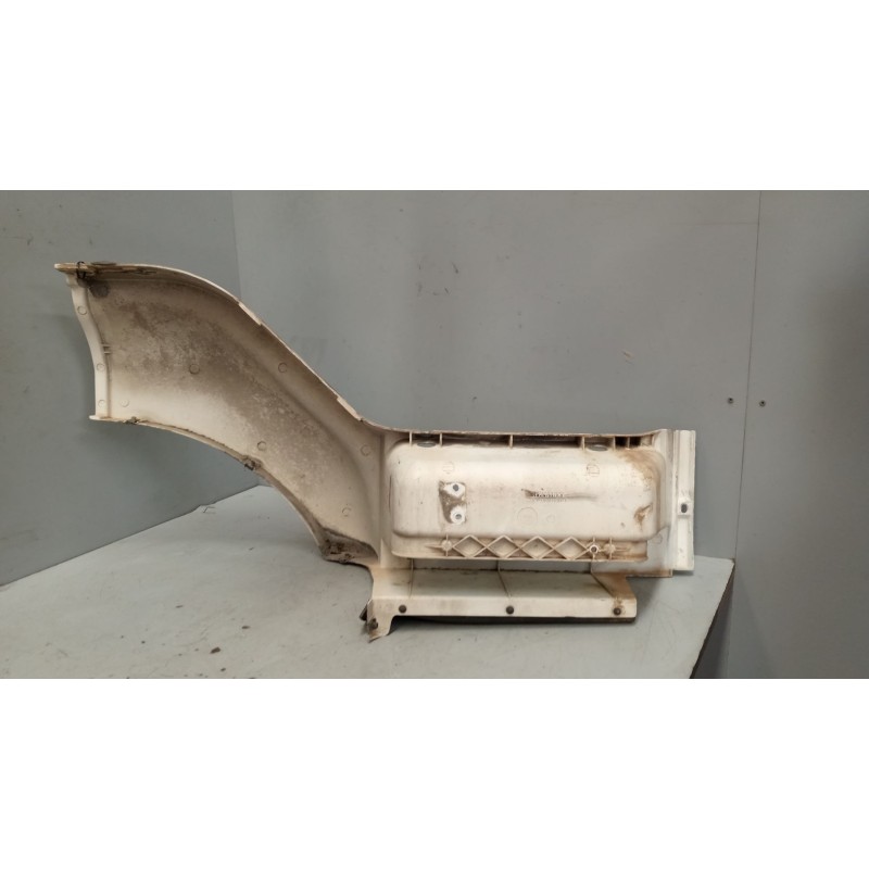 Recambio de paso rueda delantero izquierdo para renault hr 420.18/26 premium 01  11.1 diesel referencia OEM IAM 5010225083 - Blanco 2