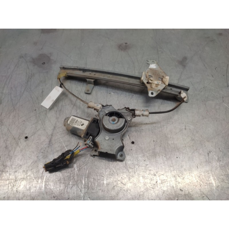 Recambio de elevalunas trasero izquierdo para nissan almera tino (v10m) 2.2 16v turbodiesel cat referencia OEM IAM 400601T1 2