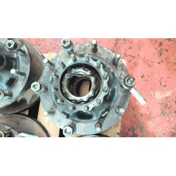 Recambio de buje trasero izquierdo para volvo fm xxx 10.8 diesel referencia OEM IAM 85107753  