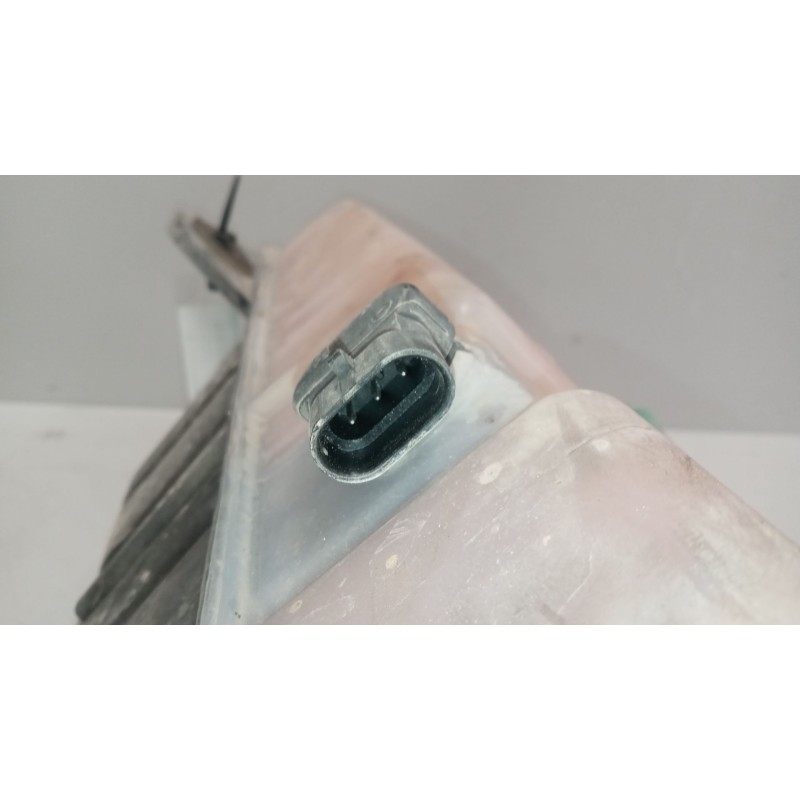 Recambio de deposito expansion para iveco stralis (ad/at) fg at y / p 6x2 larga distancia referencia OEM IAM 41215631 - Blanco 3