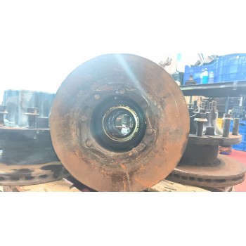 Recambio de buje trasero izquierdo para volvo fm xxx 10.8 diesel referencia OEM IAM 85107753  