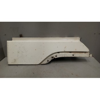 MOLDURA TRASERA CABINA 3175930 DERECHA