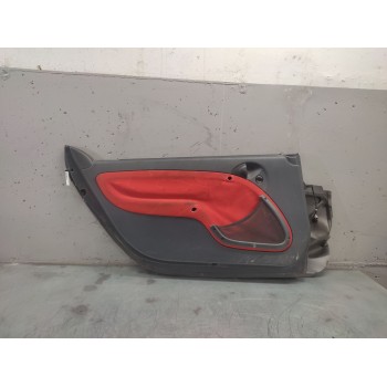 GUARNECIDO PUERTA DELANTERA IZQUIERDA 