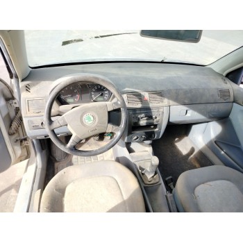 skoda fabia (6y2/6y3) del año 2001