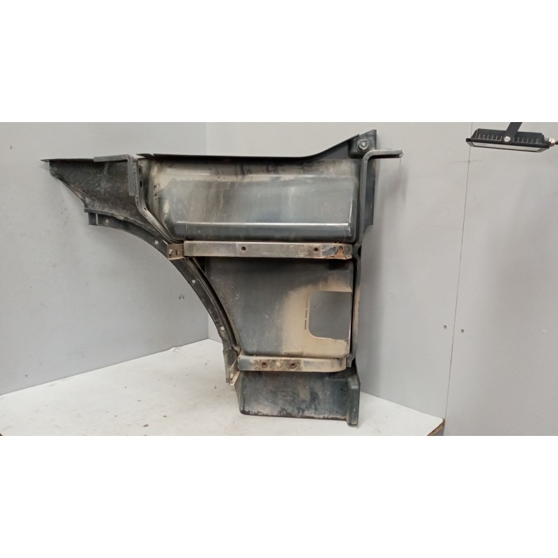 Recambio de paso rueda delantero izquierdo para volvo fh 12 2002  12.1 diesel (d12d460) referencia OEM IAM 3175927 - Blanco 2
