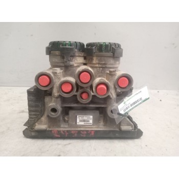 Recambio de valvula aire para renault d 18 wide referencia OEM IAM 22225566 VALVULA MODULADOR EBS K102266