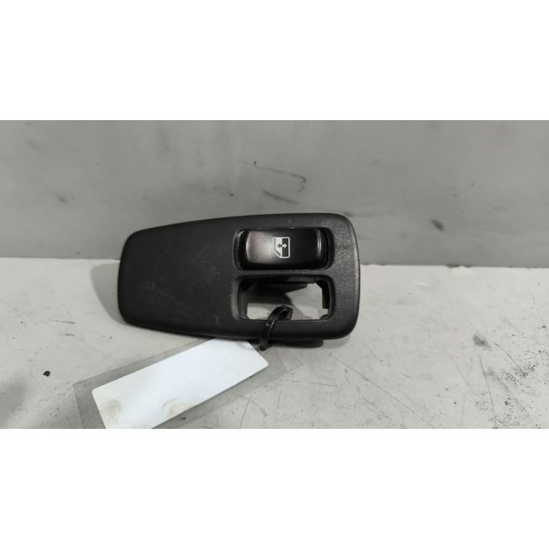 Recambio de mando elevalunas delantero derecho para scania r i r 500 referencia OEM IAM 1421856  
