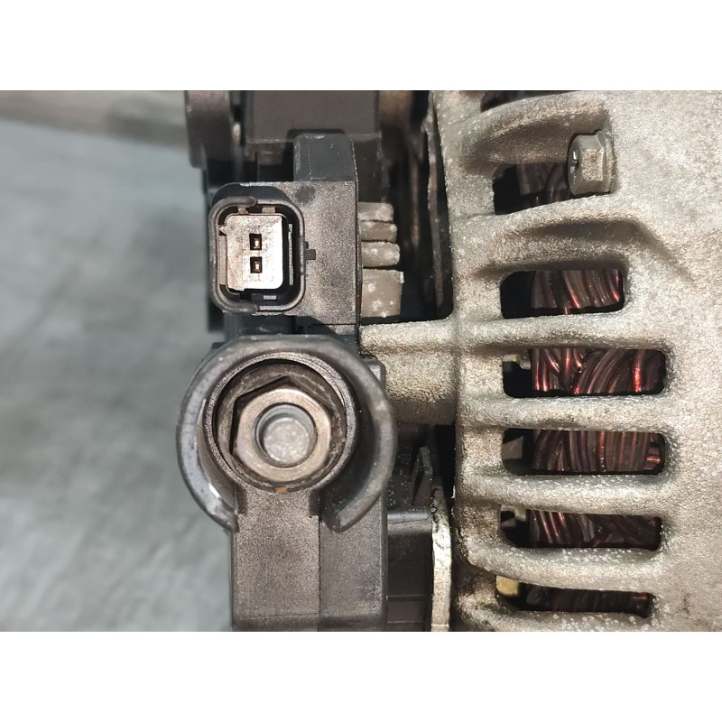 Recambio de alternador para citroën c4 berlina lx referencia OEM IAM 9646321880 - Blanco 2