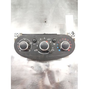 Recambio de mando calefaccion / aire acondicionado para dacia sandero referencia OEM IAM A42303400  
