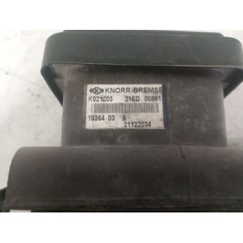 Recambio de valvula aire para renault magnum ab diesel referencia OEM IAM 21122034 VALVULA EBS K021203