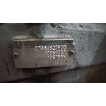Recambio de caja cambios para iveco eurocargo 05.03  fg 100 e larga distancia referencia OEM IAM 2845623F00 7064556 8869373