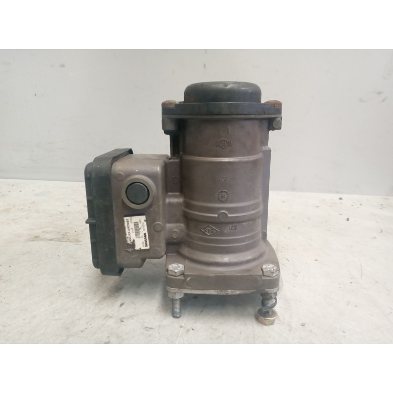 Recambio de valvula aire para scania serie p/g/r (l-clase) 12.7 diesel referencia OEM IAM 1879274 VALVULA EBS K020622 - Blanco