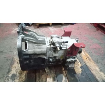 Recambio de caja cambios para iveco eurocargo 05.03  fg 100 e larga distancia referencia OEM IAM 2845623F00 7064556 8869373