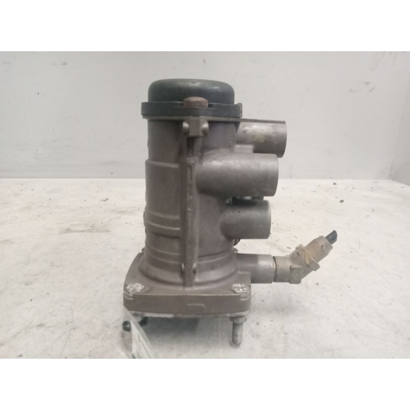 Recambio de valvula aire para scania serie p/g/r (l-clase) 12.7 diesel referencia OEM IAM 1879274 VALVULA EBS K020622 - Blanco 4