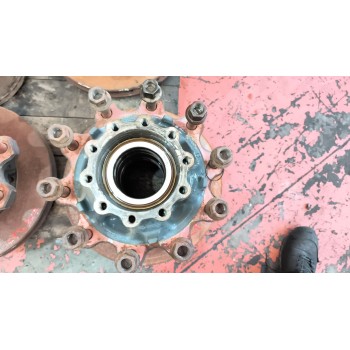 Recambio de buje trasero derecho para daf serie xf euro 6 12.9 diesel referencia OEM IAM 1659576  