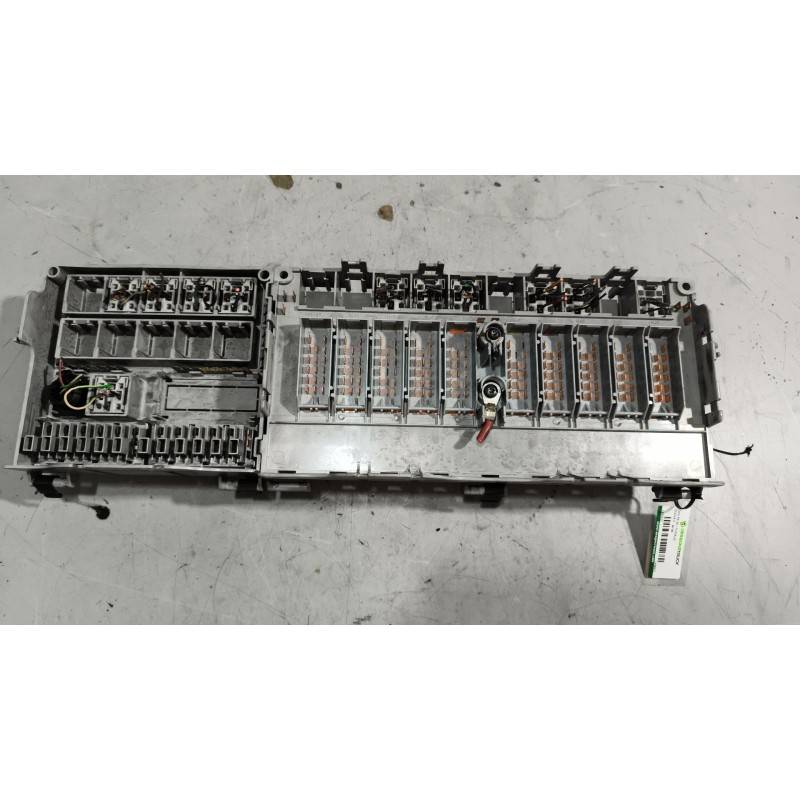Recambio de caja reles / fusibles para scania 4 - series 164 l/580 referencia OEM IAM 1498931 1436458 