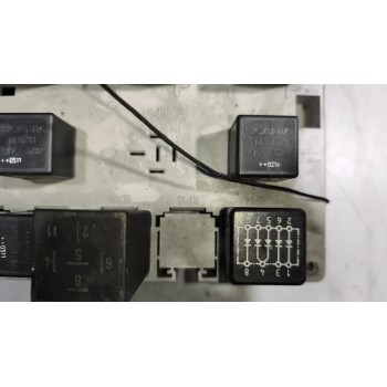 Recambio de caja reles / fusibles para scania 4 - series 164 l/580 referencia OEM IAM 1498931 1436458 