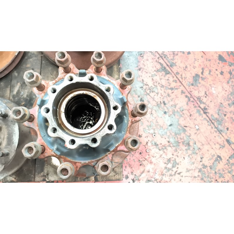 Recambio de buje trasero izquierdo para daf serie xf euro 6 12.9 diesel referencia OEM IAM 1659576  